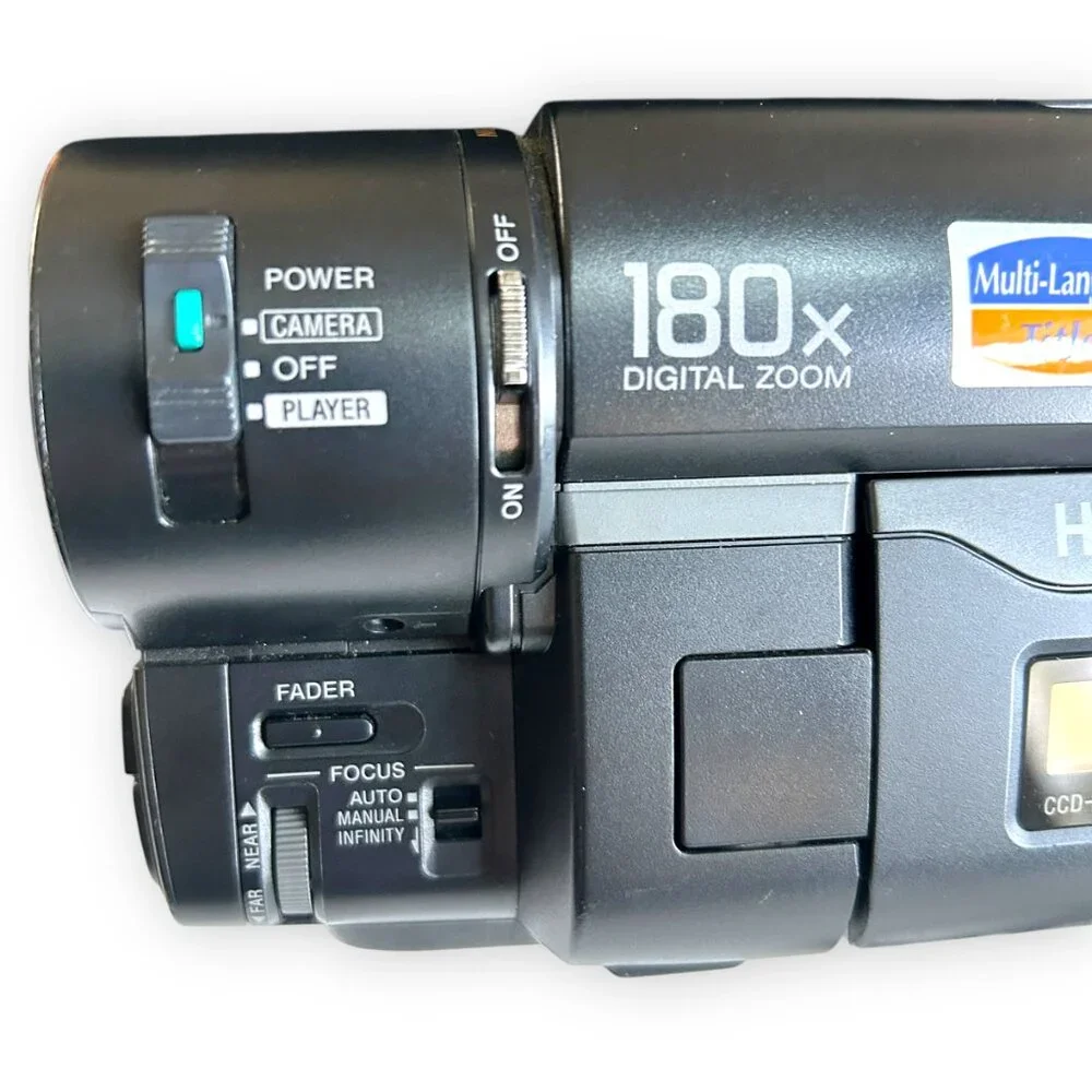 (PARTS ONLY) Sony Handycam Vision Camcorder CCD-TRV16 - PARTS ONLY!